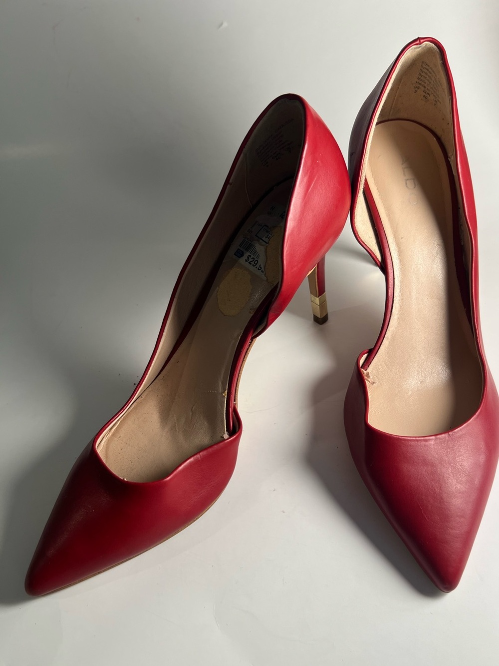 Aldo  Faux Leather Red Pointed-Toe Pumps with Gold Accent Heel Size 9